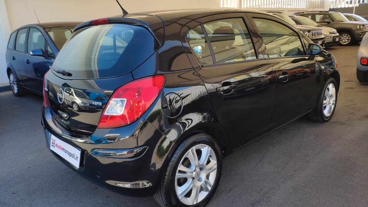 Opel Corsa 1.3 Diesel 90 CV 5P