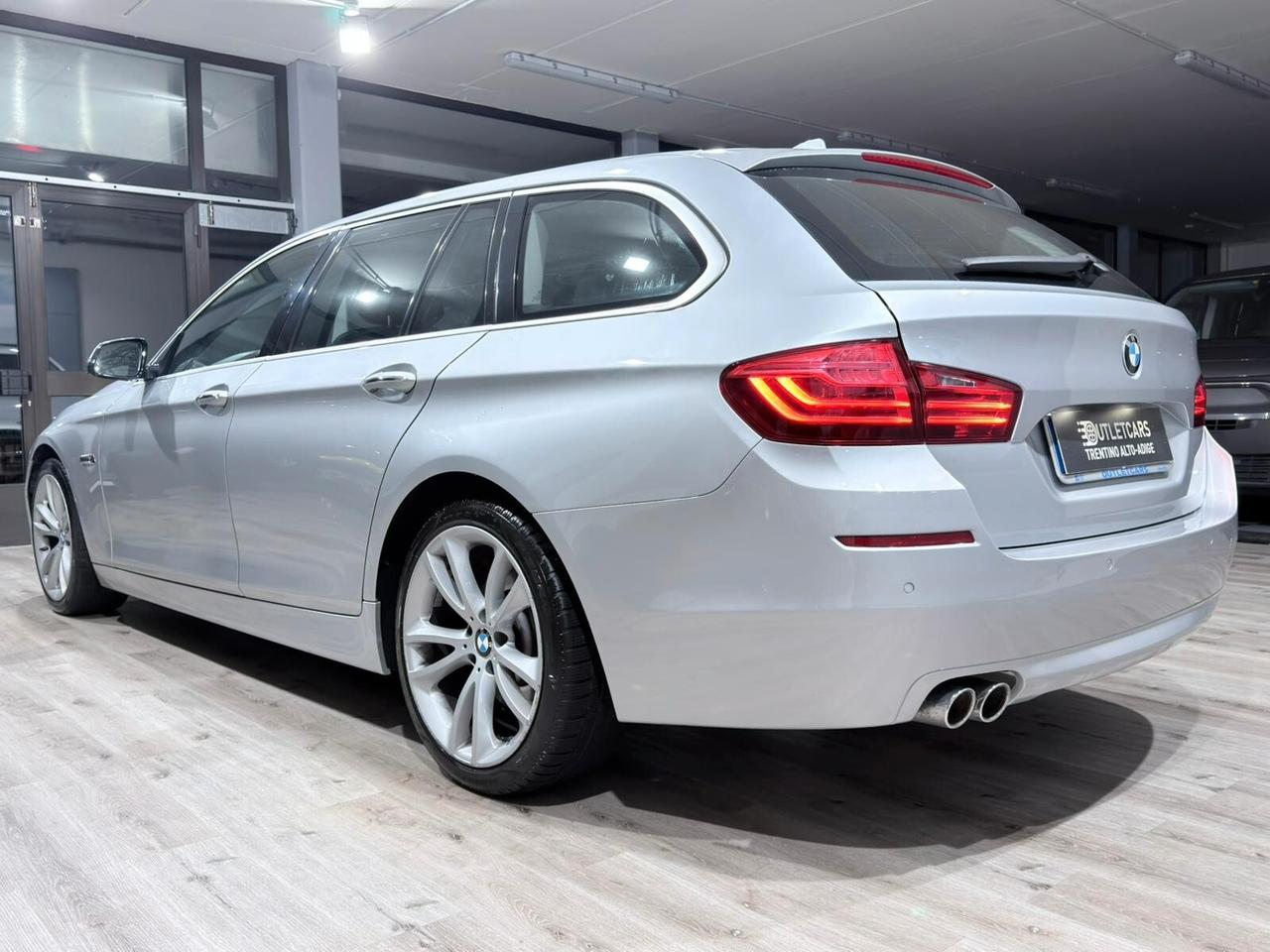 BMW 520d TOURING 190CV AUTO TETTO/PELLE