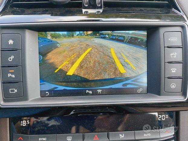 Jaguar F-Pace 2.0 D 180CV Autom. - 2017