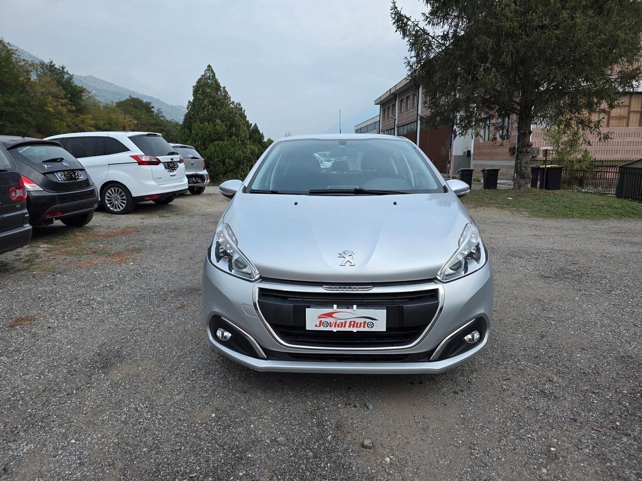 Peugeot 208 1.2 5 porte