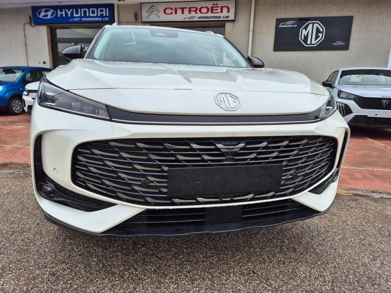 Mg Nuova HS 1.5 Luxury 170CV MT