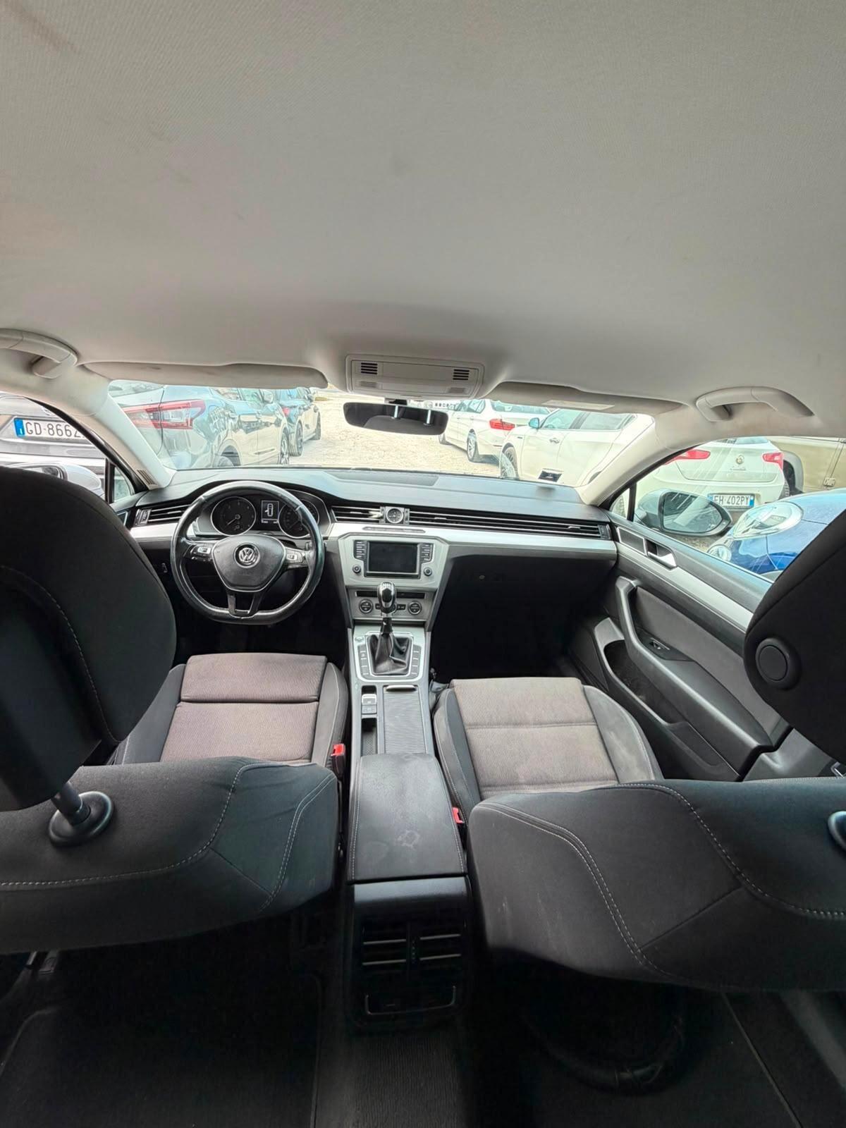 Volkswagen Passat Business 1.6 TDI Trendline BlueMotion Technology