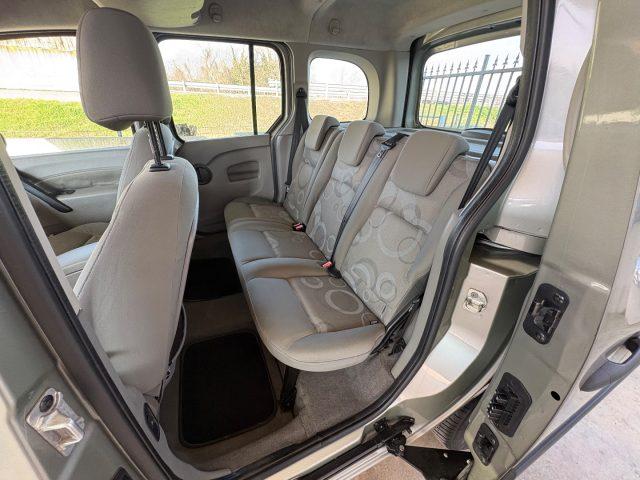 RENAULT Kangoo 1.6 105CV 5 porte Dynamique OK NEOPATENTATI