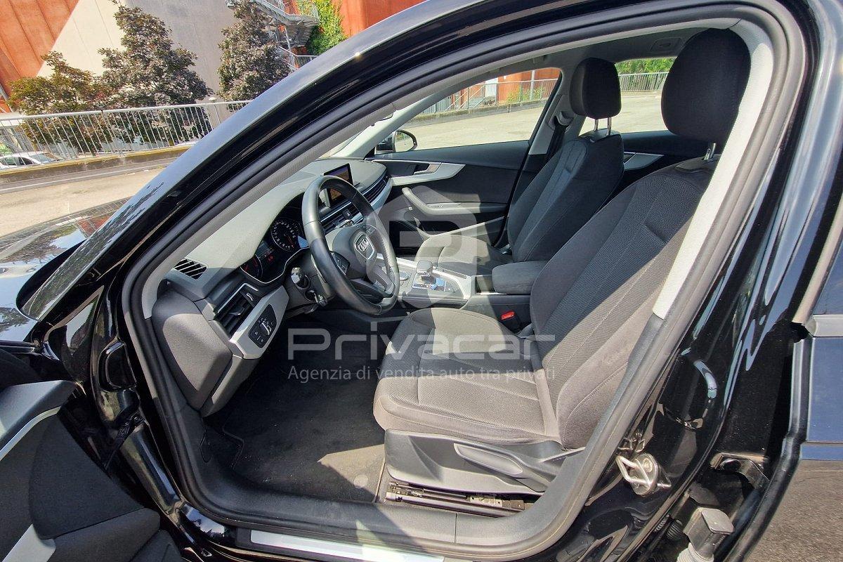 AUDI A4 Avant 35 TDI S tronic Business