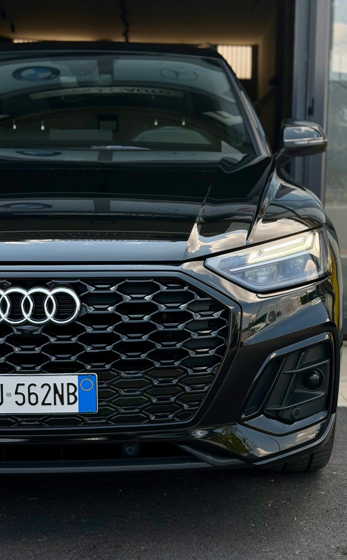 Audi Q5 Sportback 40 2.0 Tdi 204CV SLINE quattro