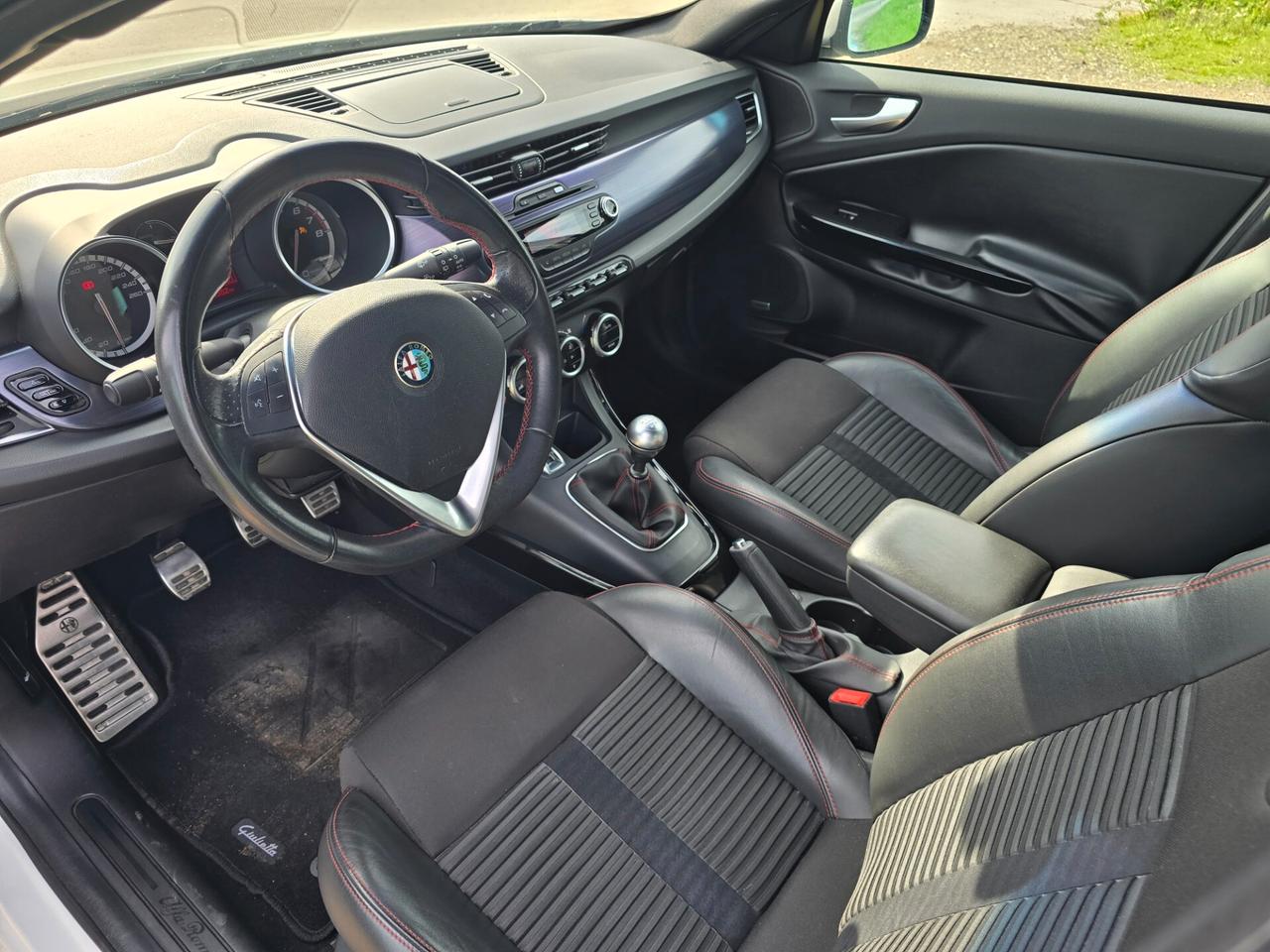 Alfa Romeo Giulietta 1750 TBi Quadrifoglio Verde