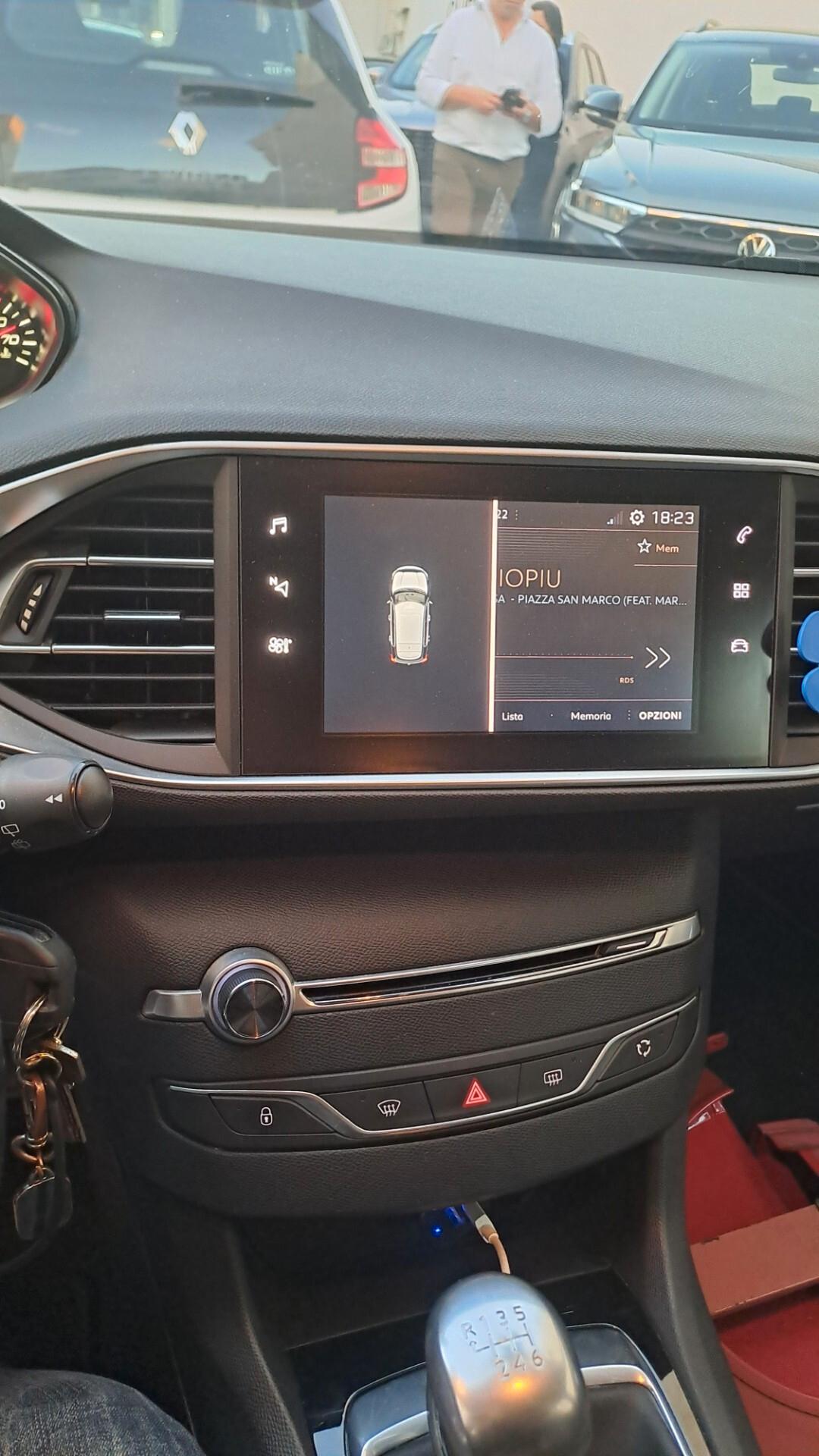 PEUGEOT 308 1.5 BlueHDi 130cv