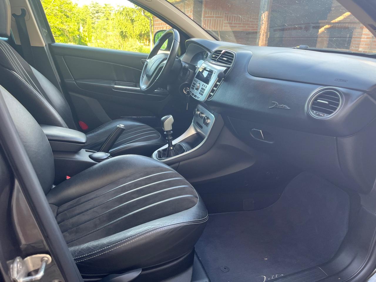 Lancia Delta 1.6 MJT Platino NUOVISSIMA