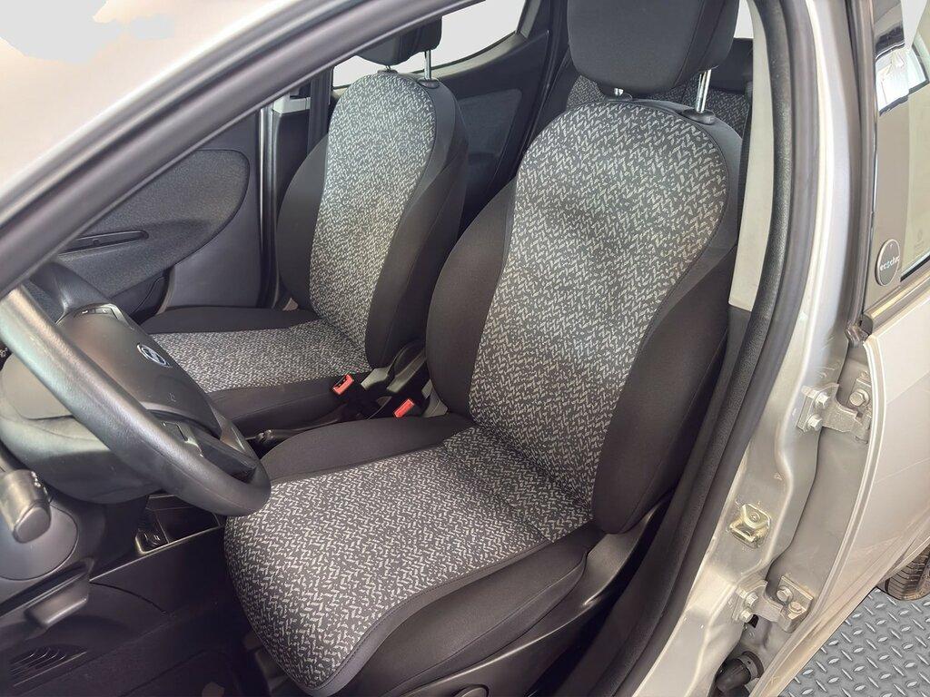 Lancia Ypsilon 1.0 hybrid Silver s&s 70cv