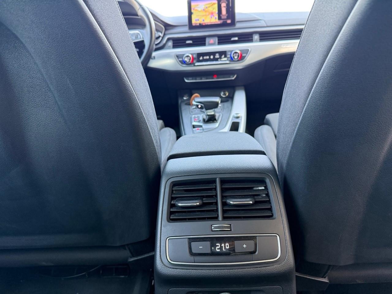Audi A4 Avant 2.0 TDI 190 CV quattro S-LINE