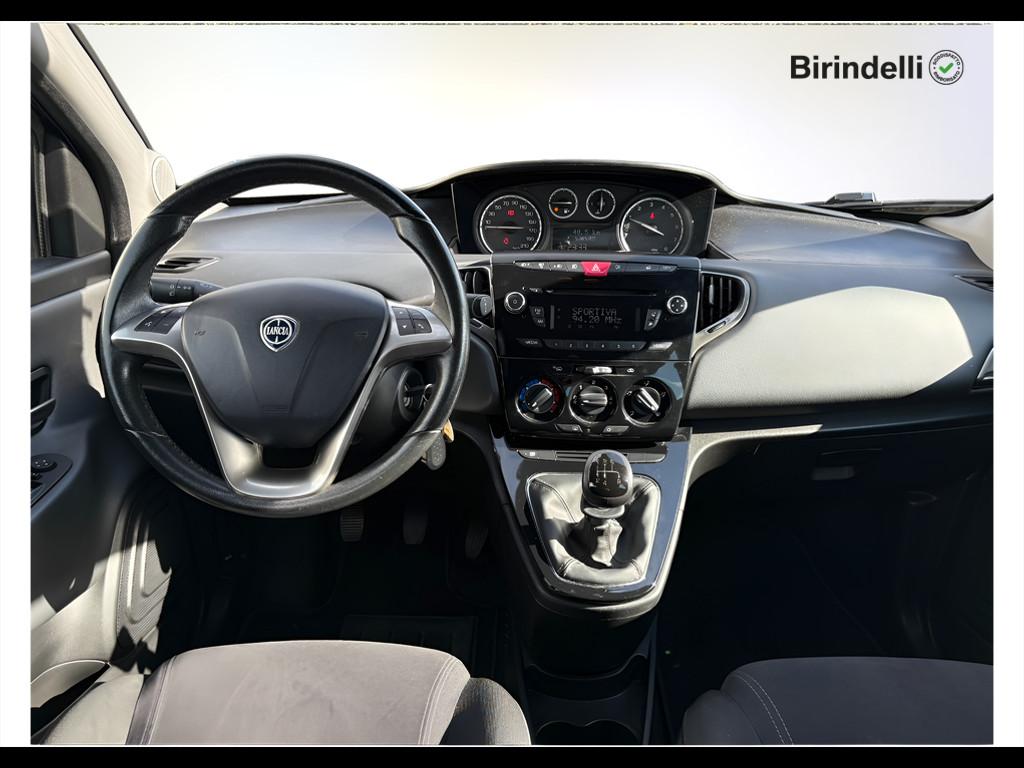 LANCIA Ypsilon 3ª serie - Ypsilon 1.2 69 CV 5 porte 30th Anniversary