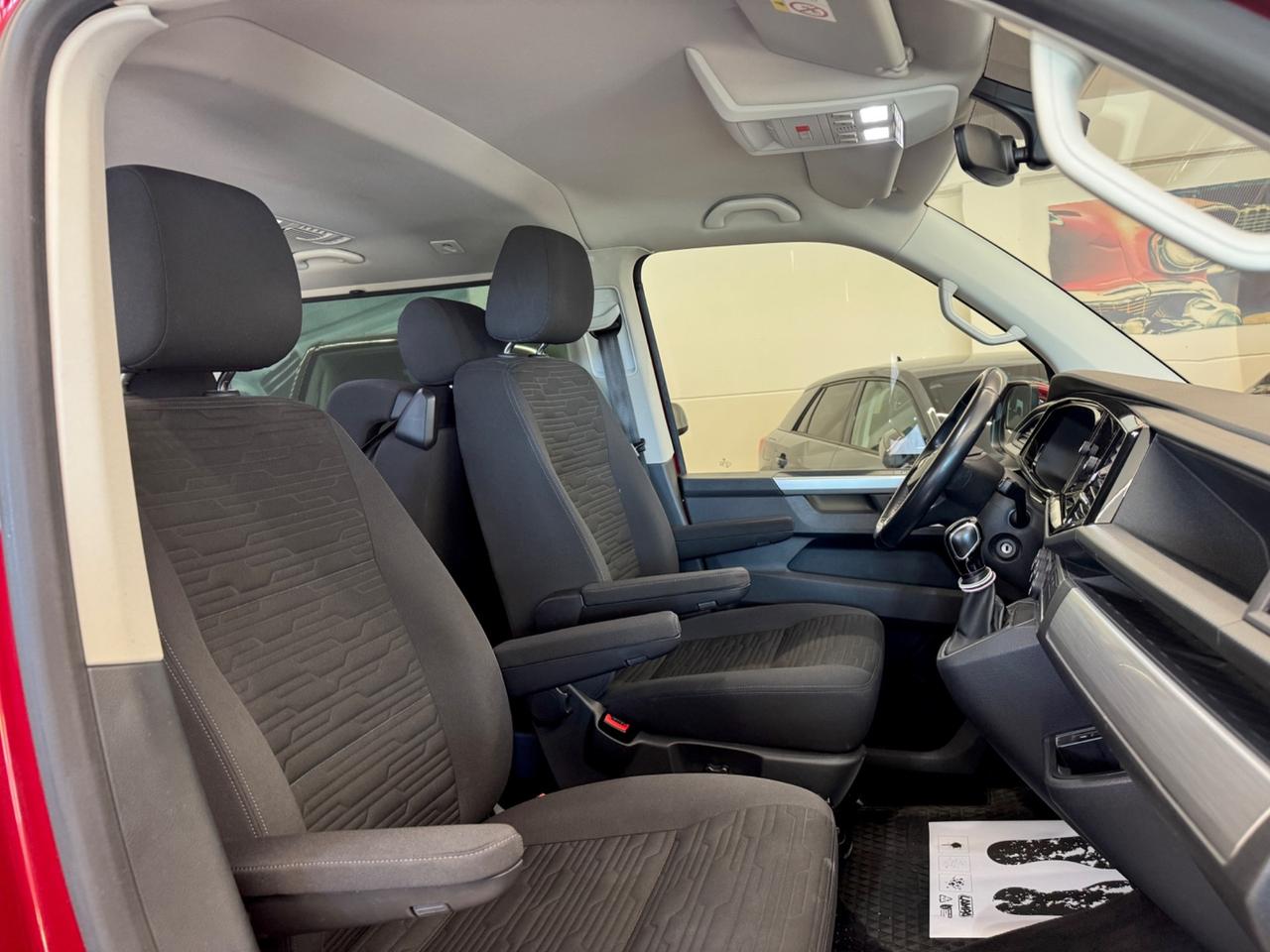 Volkswagen Multivan 2.0 TDI 150CV DSG T6.1