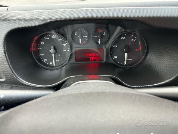 IVECO DAILY CON FRIGO ANNO 11/2017 SUPER PREZZO!