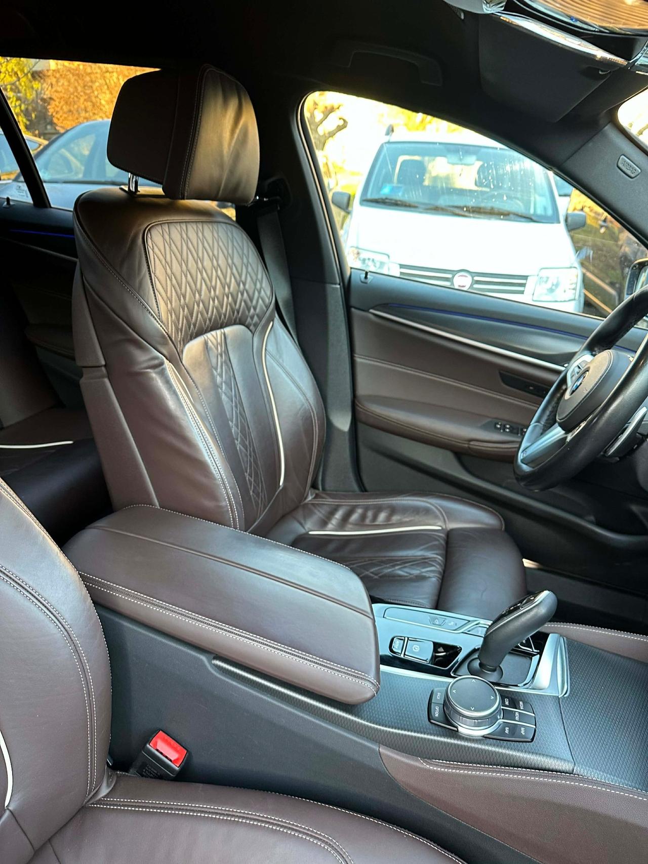 Bmw 520d MSPORT 48V TOURING KMCERT GARANZ UNICOPR