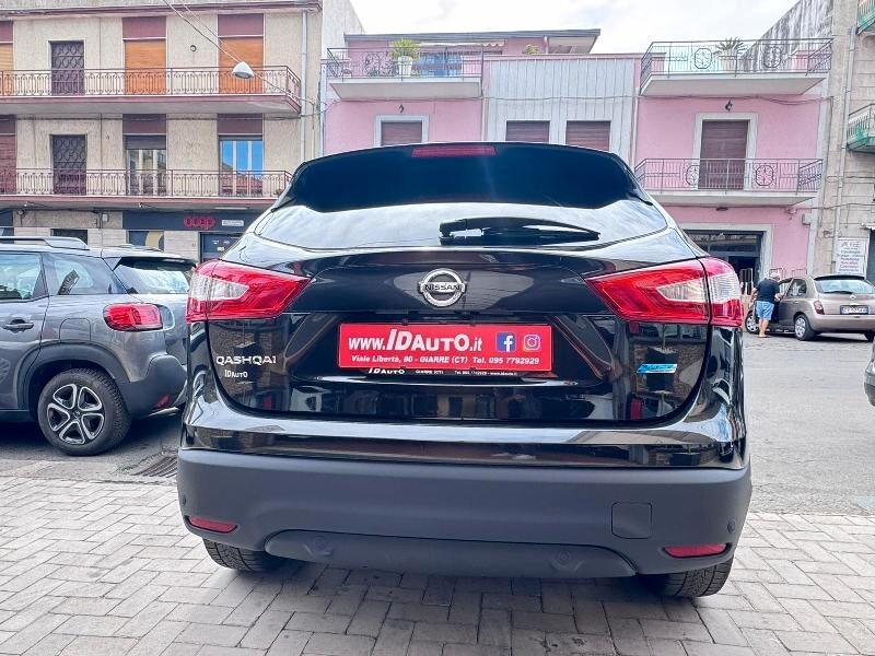 Nissan Qashqai 1.5 dCi N-Connecta