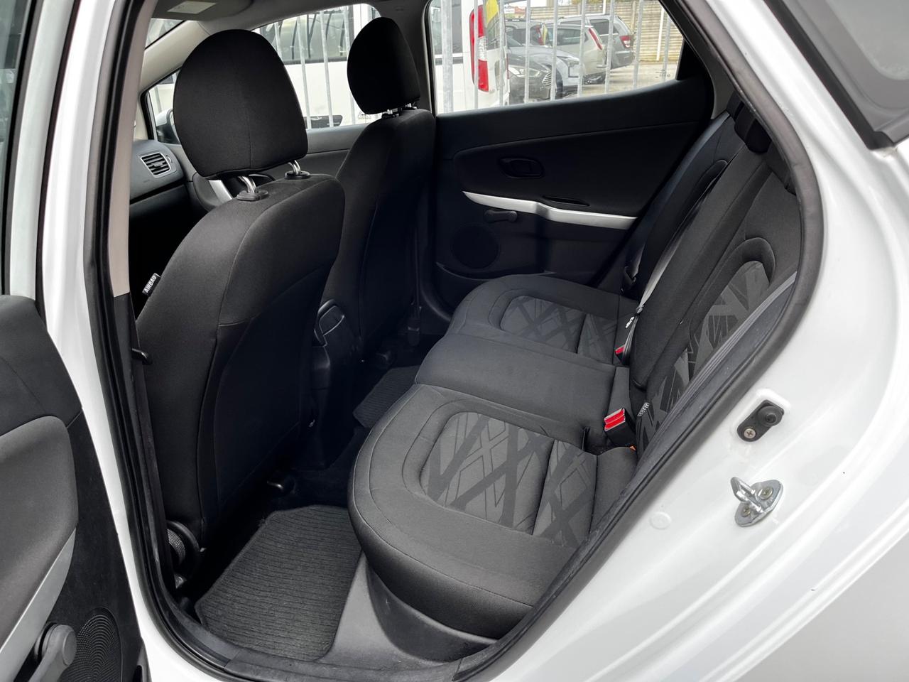 Kia Ceed cee'd 1.4 CRDi 5 porte OK NEOPATENTATI