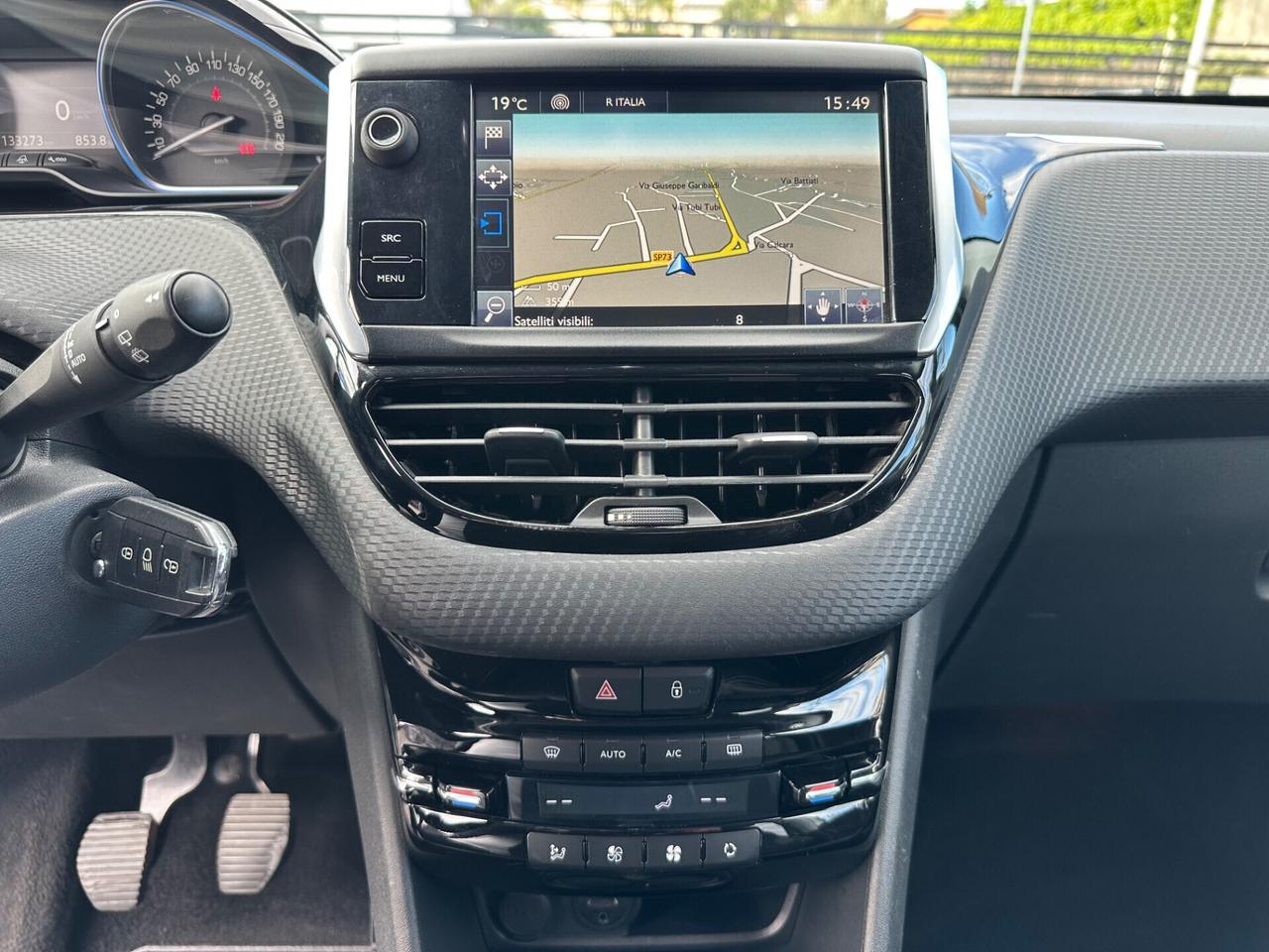 Peugeot 2008 BlueHDi 120 S&S Allure