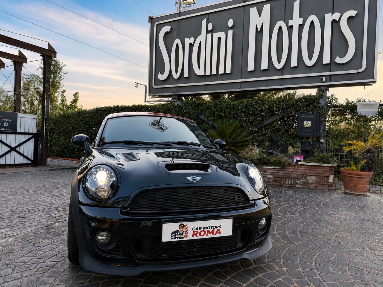 Mini John Cooper Works Coupe 1.6 Coupé elaborata