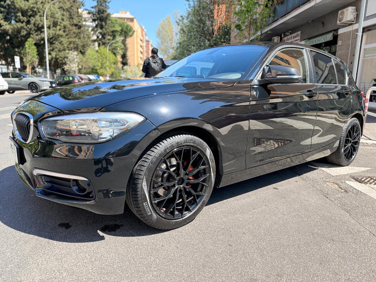 Bmw Serie 1 116d 116cv Euro 6 ALL BLACK