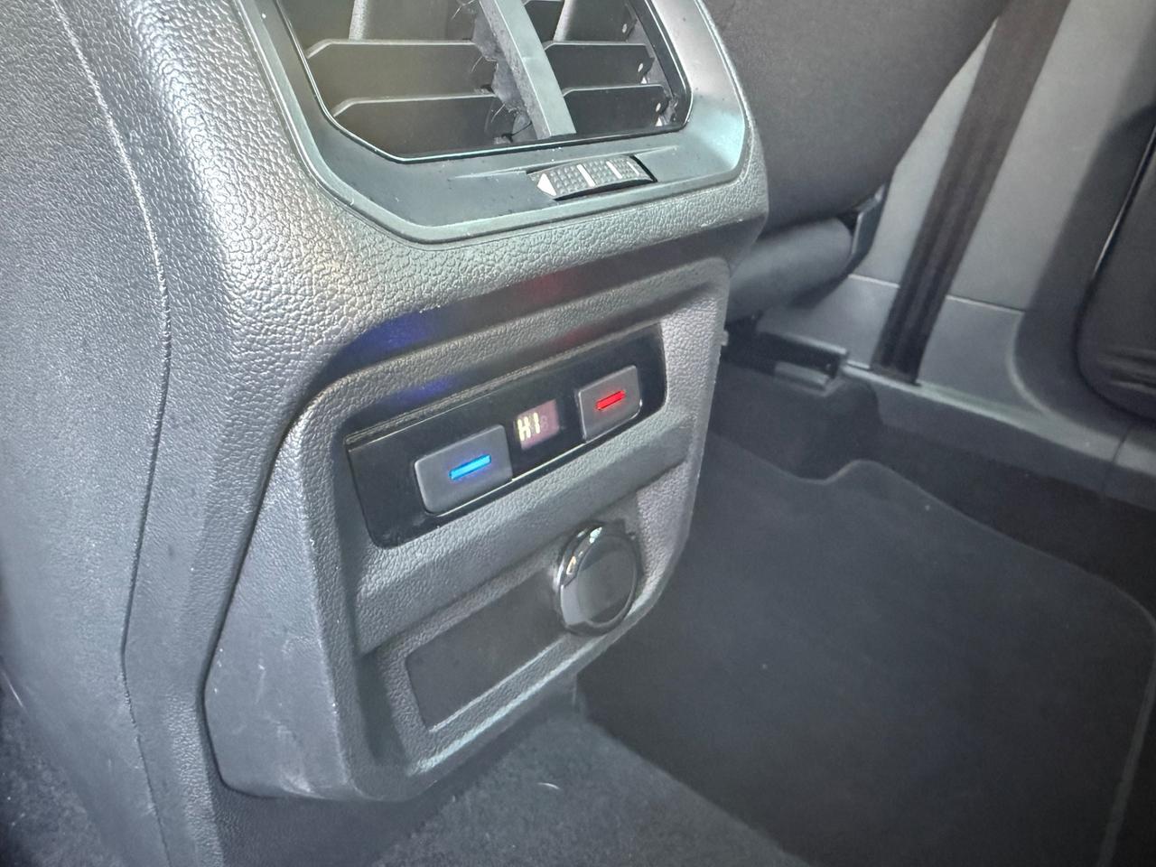 Volkswagen Tiguan 2.0 TDI 150 CV restyling DSG Life 2021