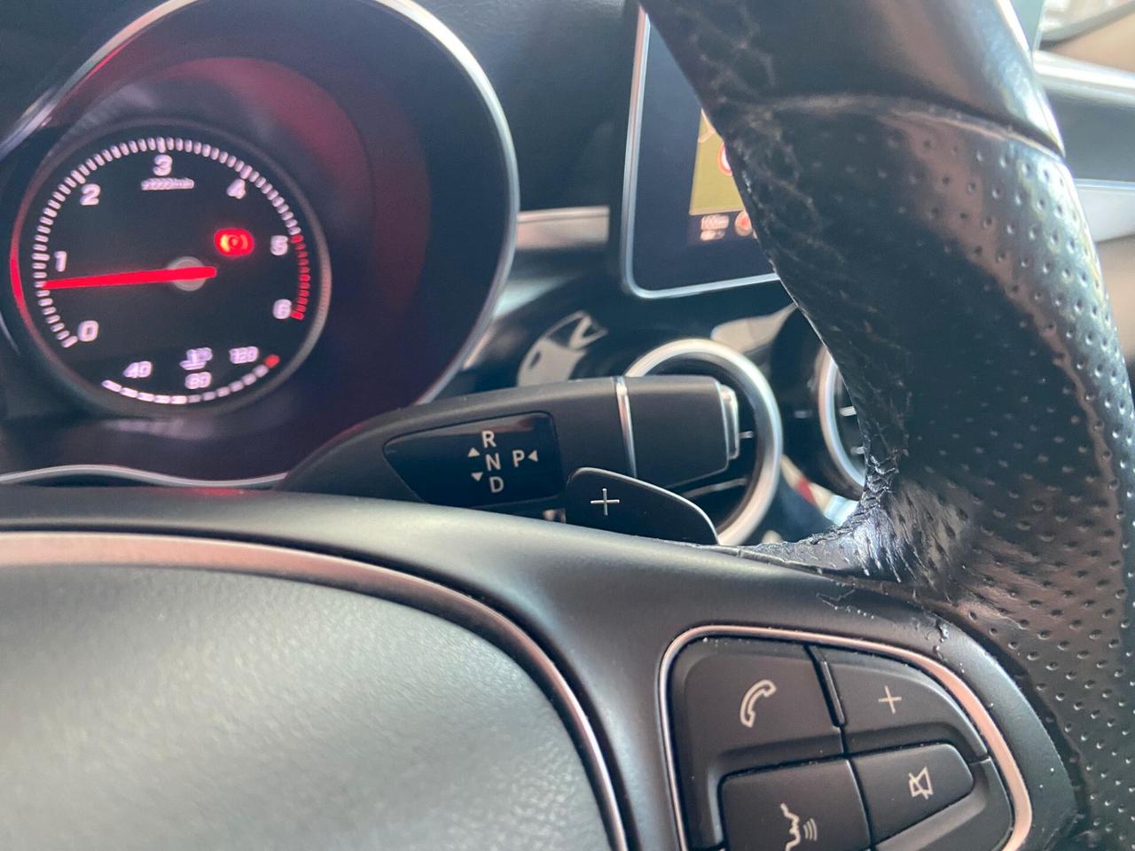 Mercedes-benz C 220 C 220 d Auto Premium Plus