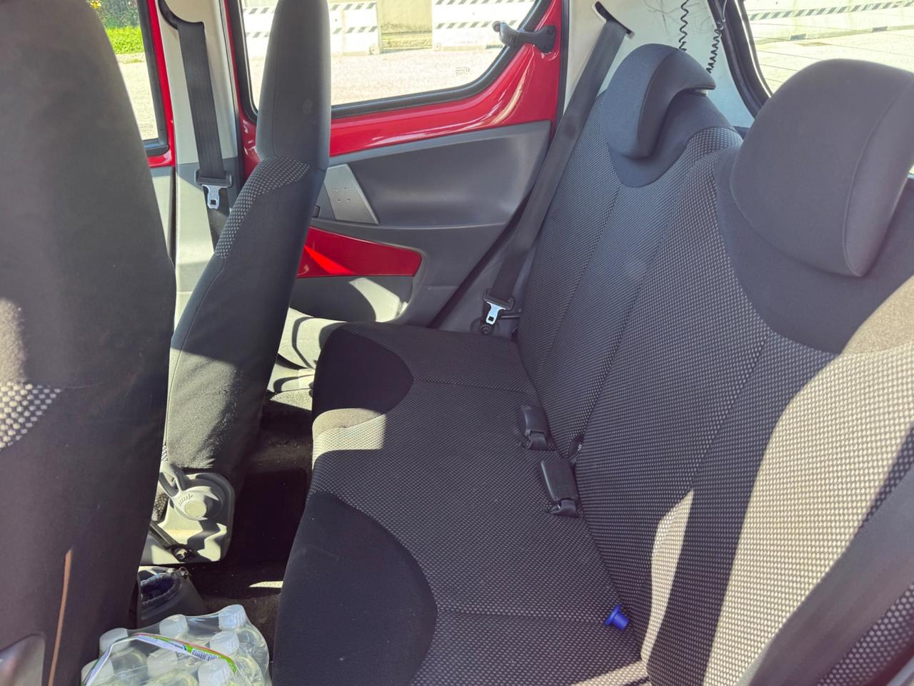Toyota Aygo 1.0 12V VVT-i 5 porte Sol GPL