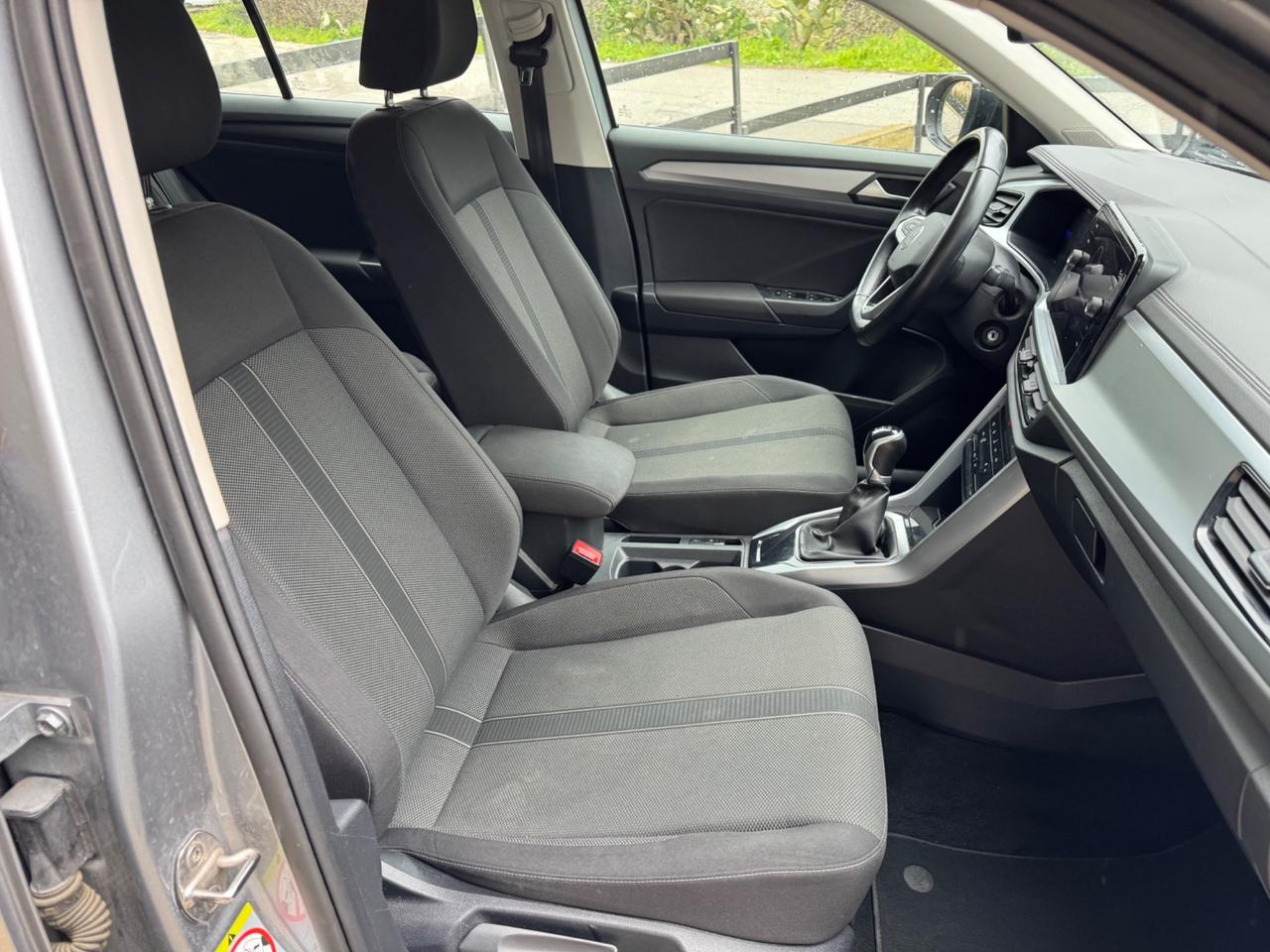 Vw T-Roc 1.0 TSI - FARI LED - CERCHI 17 - 2022