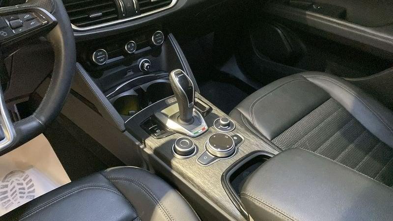 Alfa Romeo Stelvio 2.2 Turbodiesel 210 CV AT8 Q4 Sprint