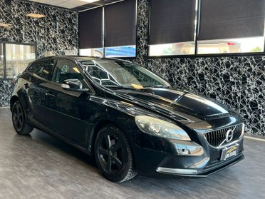 Volvo V40 D3 Momentum