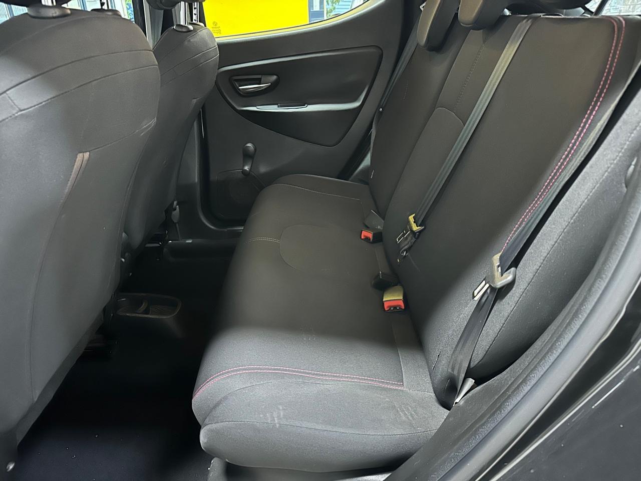 Lancia Ypsilon 1.2 69 CV 5 porte Gold