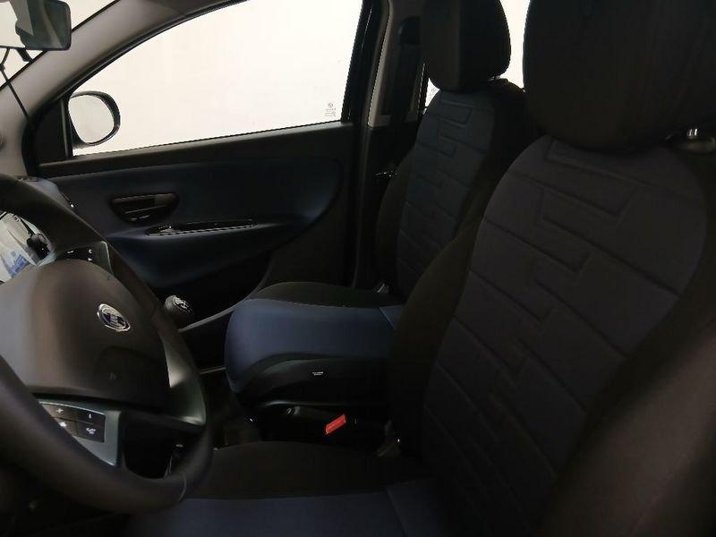 Lancia Ypsilon 1.0 firefly hybrid Gold s&s 70cv 5p.ti
