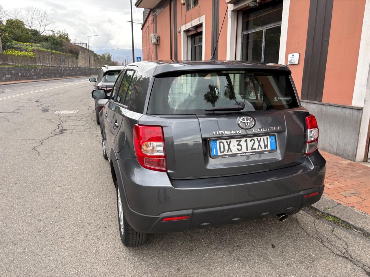 Toyota Urban Cruiser 1.4 D-4D 4X4