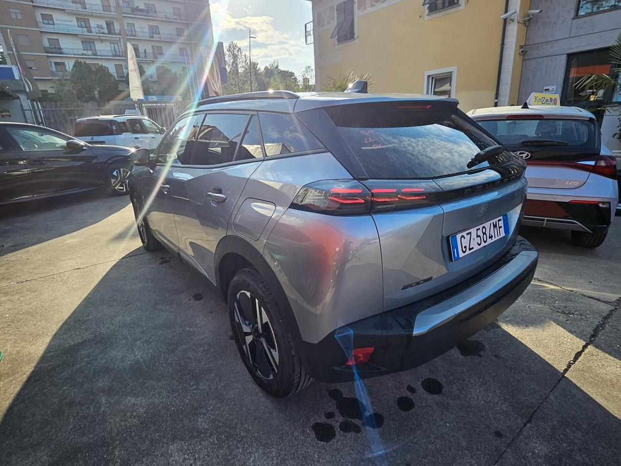Peugeot 2008 PureTech 100 S&S Allure