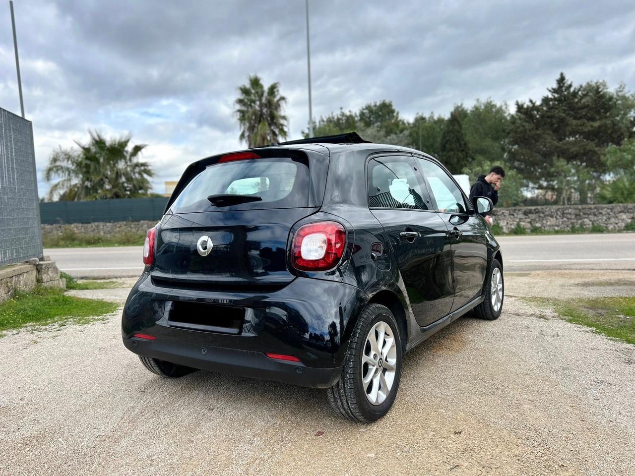 Smart ForFour Cabrio 1.0 Passion-2015 NAVI/LED/AMBIENT