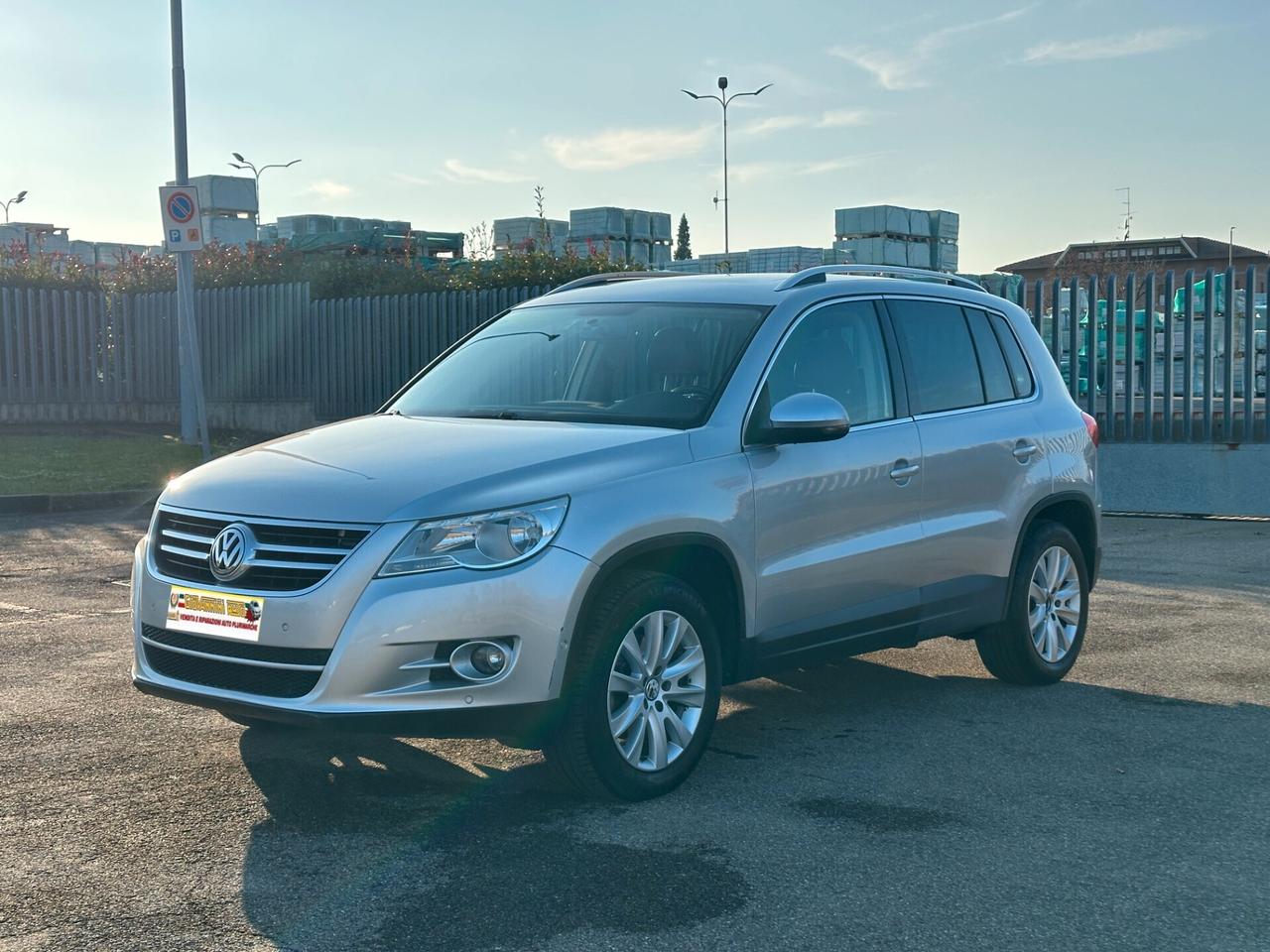 Volkswagen Tiguan 2.0 TDI DPF 4MOTION DSG Sport & Style