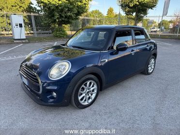 MINI Mini 5 porte Mini 2014 Diesel Mini 1.5 Cooper D Business 5p auto