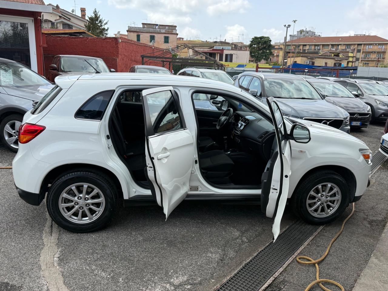 ASX 1.8 DI-D 116 CV 2WD Invite-( 115 mila km-unipro)