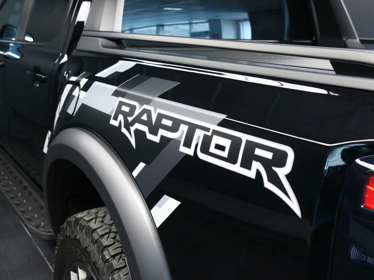 Ford Ranger Raptor 2.0 ecoblue 210cv auto pronto disponibile con due versione di colori
