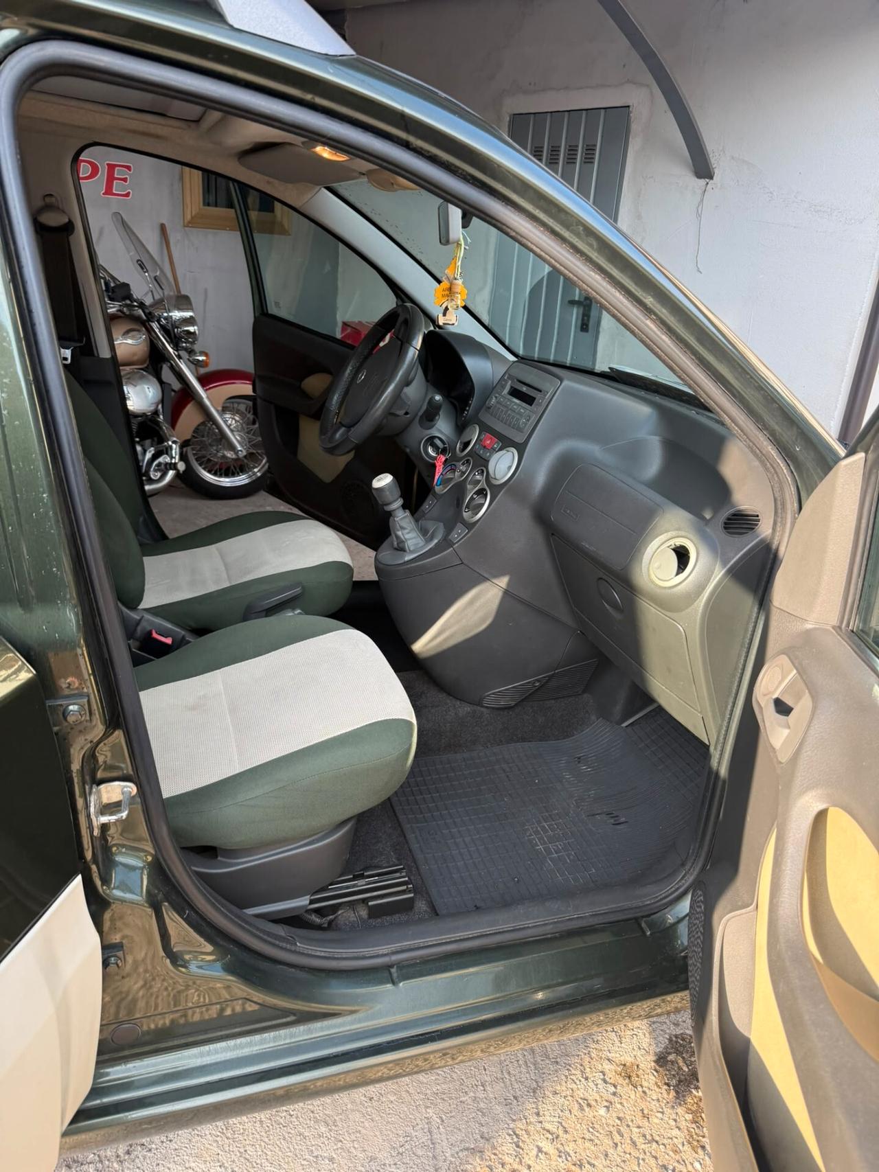 Fiat Panda 1.3 MJT 16V 4x4 Cross