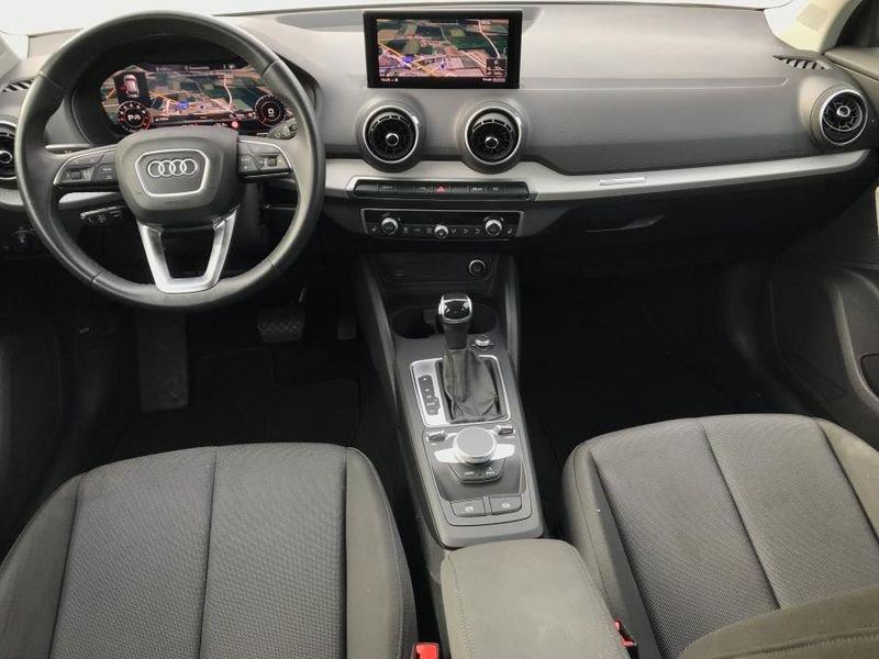 Audi Q2 35 TFSI S-Tronic Business Advanced NAVI+FULL LED+CAMERA