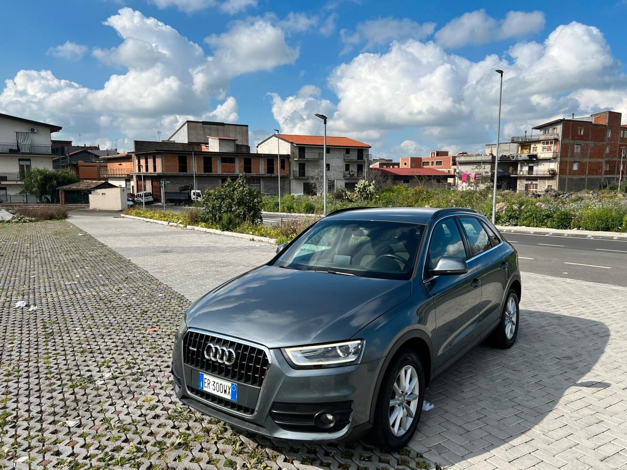 Audi Q3 2.0TDI QUATTRO CONDIZIONI DA VETRINA 2014