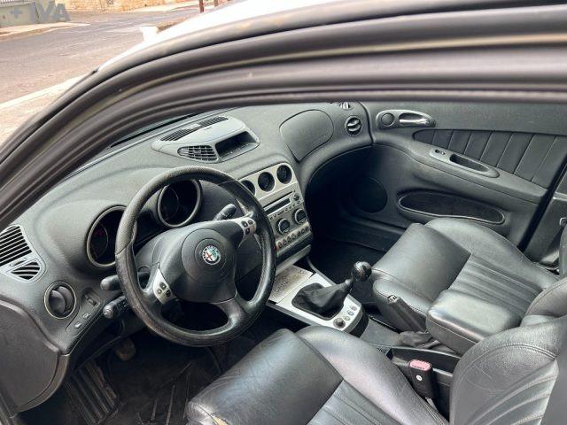 ALFA ROMEO 156 1.9 JTD 16V Sportwagon Distinctive