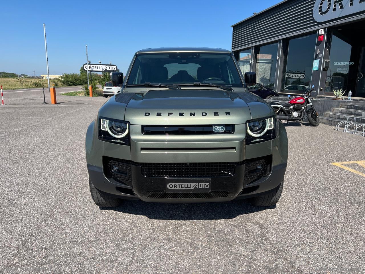 LAND ROVER Defender 110 3.0D I6 250 CV AWD Auto SE