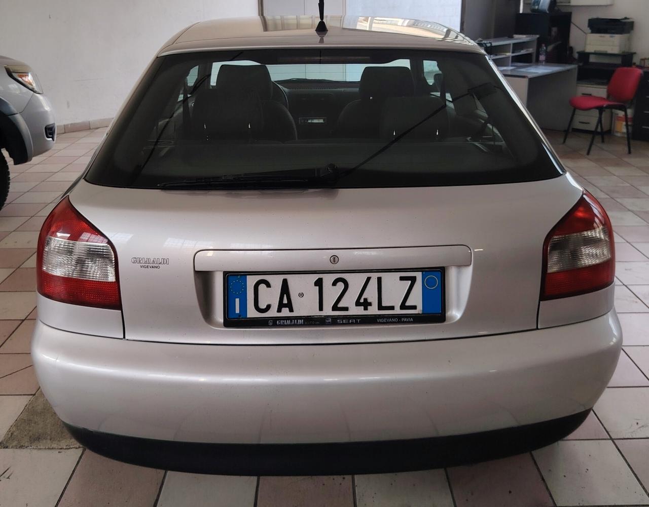 Audi A3 1.9 TDI/110 CV cat 3p. Attraction