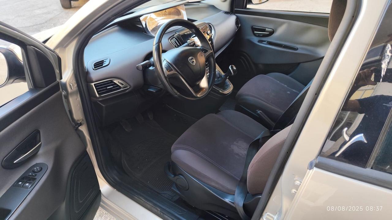Lancia Ypsilon 1.3 MJT 16V 95 CV 5 porte S&S Gold