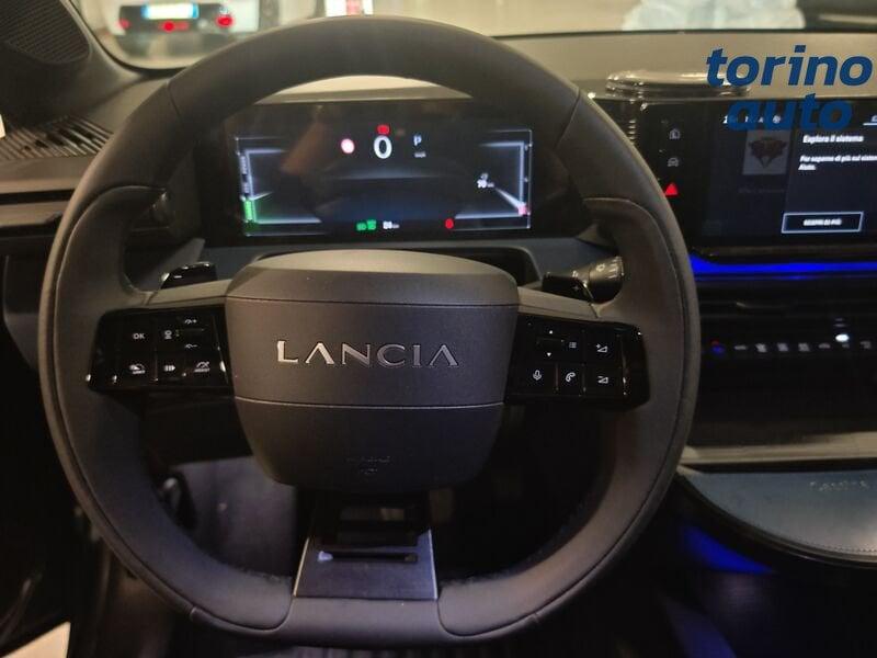 Lancia Ypsilon Ibrida Ibrida Edizione Cassina e-DCT