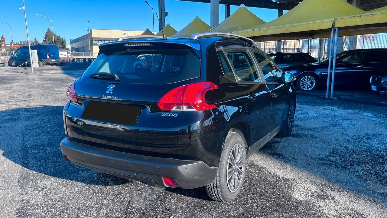 Peugeot 2008 PureTech 82 Active GPL