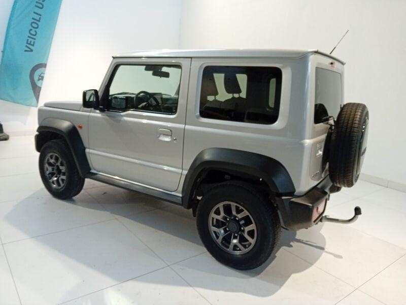 Suzuki Jimny Jimny 1.5 5MT Top 4 POSTI