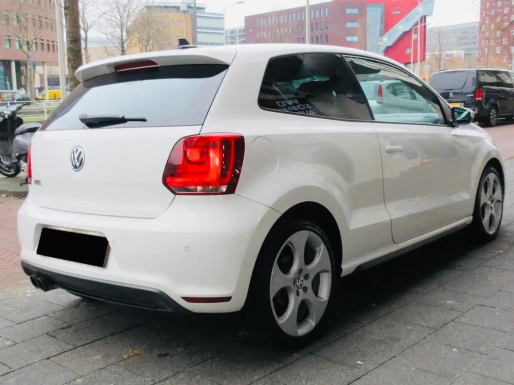 Volkswagen Polo 1.4 TSI 180cv DSG 3p. GTI Panorama