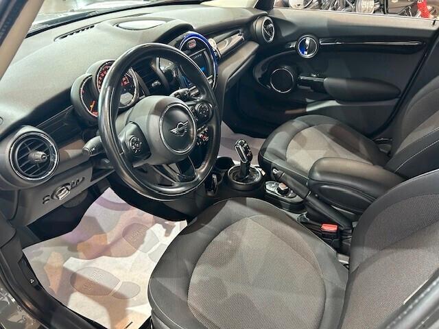 MINI Cooper D 1.5 Hype 5p automatica *NEOPATENTATI*